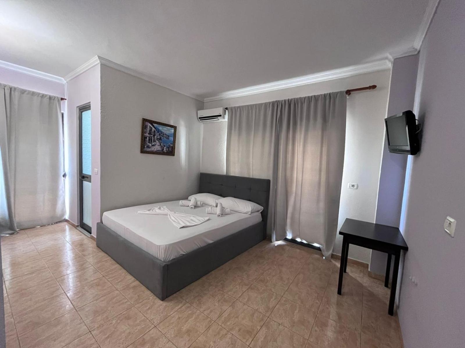 Hotel Primavera Саранда Экстерьер фото