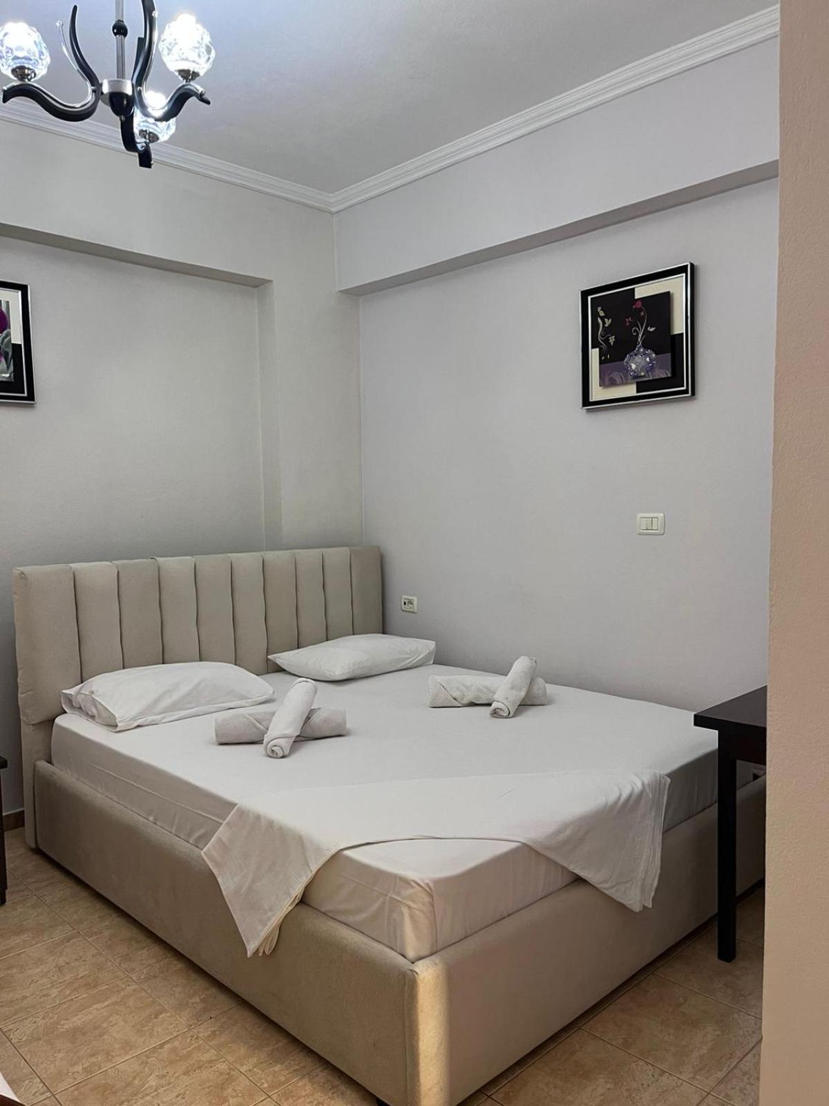 Hotel Primavera Саранда Экстерьер фото